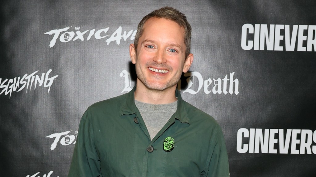 ready or not 2 here i come plot timeline elijah wood