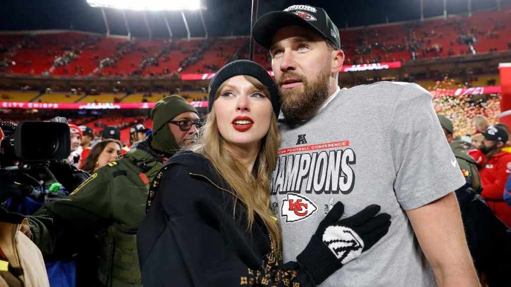 Taylor Swift Keeping a ‘Low Profile’ Now Has a Lot To Do With Her Comeback, Says Source