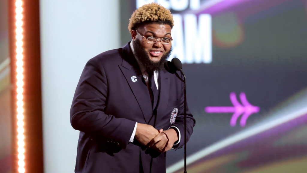 Black Comedian Druski Goes Whiteface for NASCAR Skit