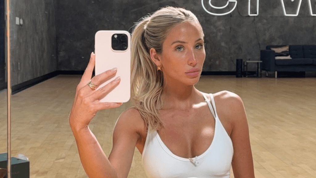 Alix Earle in Backless Bodysuit Deserves a Second Glance