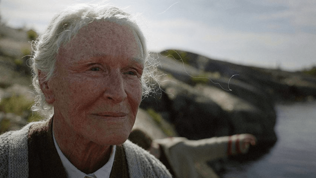 Glenn Close Says The Summer Book Nude Scene Was Her Idea