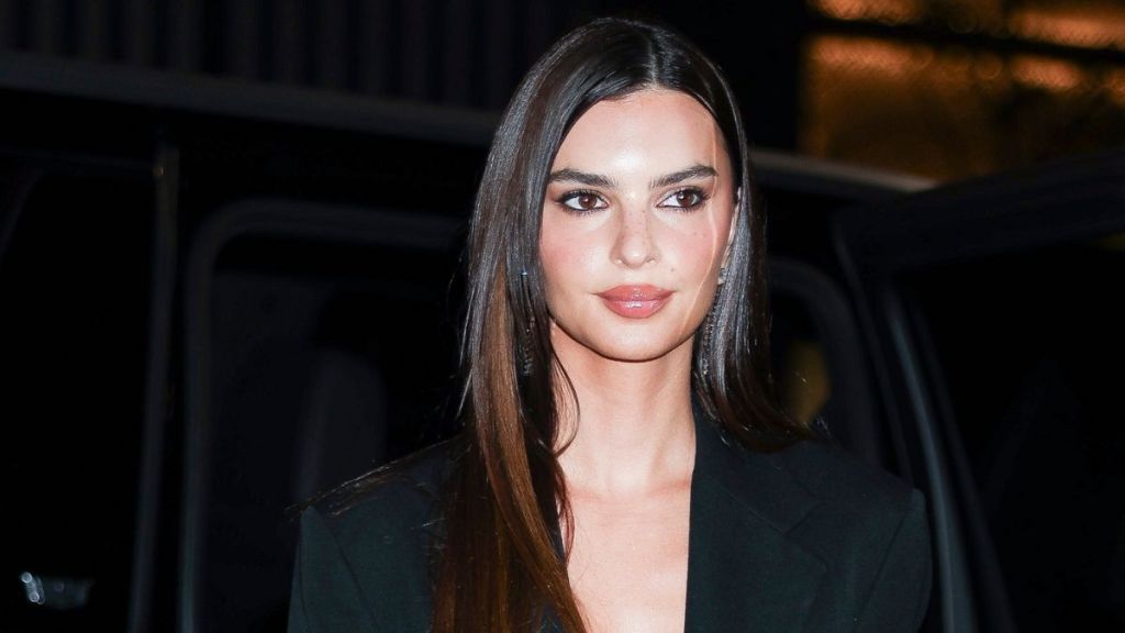Photos: Emily Ratajkowski's Blazer-Only Look Is Not Her First Time Doing It