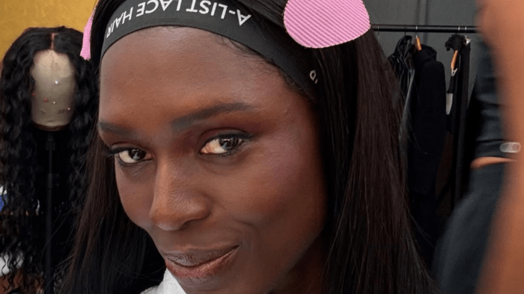 Jodie Turner-Smith Schiaparelli