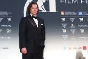 Henry Cavill Gets Injured During Highlander Remake
