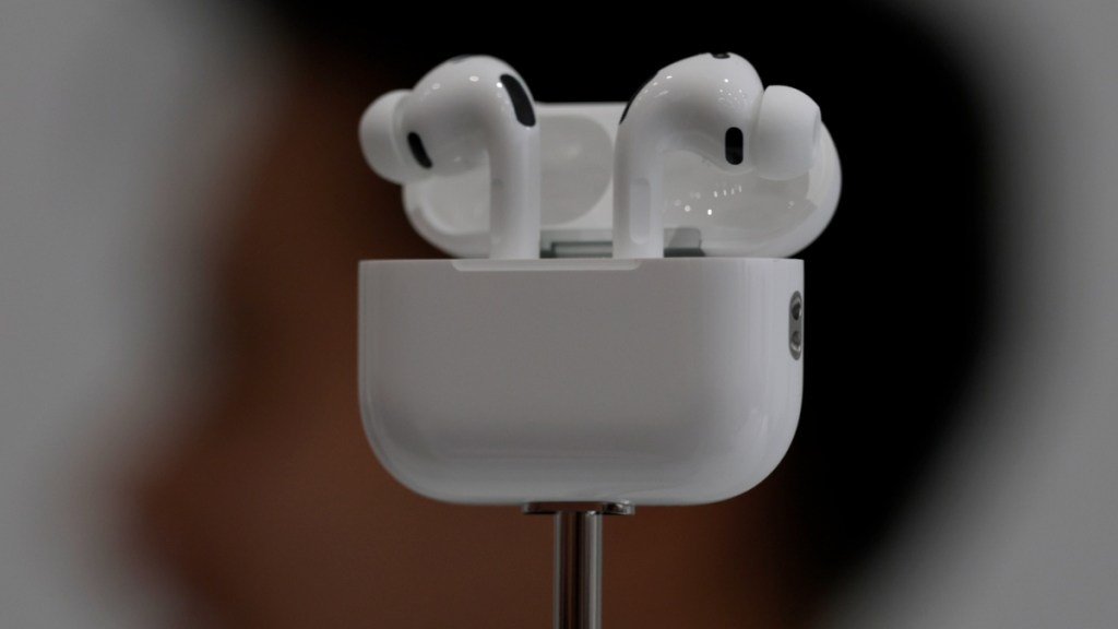 You Don’t Need AirPods Pro 3 To Use New Live Translation Feature