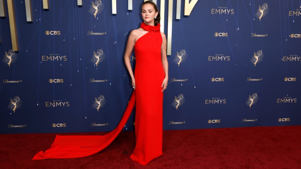 Selena Gomez’s Gown With That Neckline Will Make You Look Twice