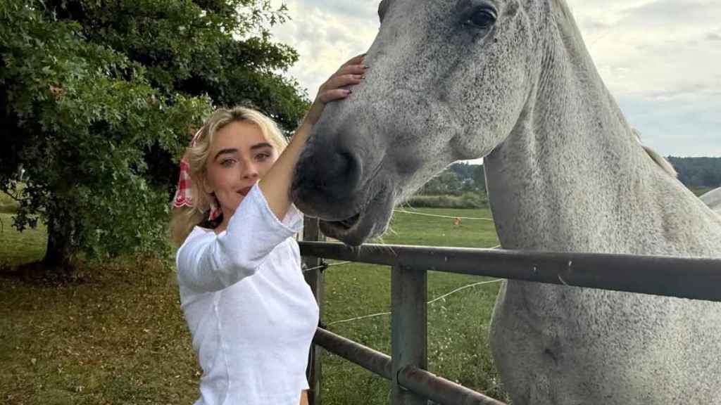Sabrina Carpenter Believes Men Must Always Be 'Trained'