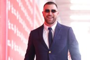 New Travis Kelce’s Taylor Swift Photo Has Fans Asking About His Pants