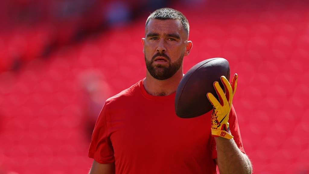 Travis Kelce Redeems Himself With 5 Catches Against Ravens After Low Season