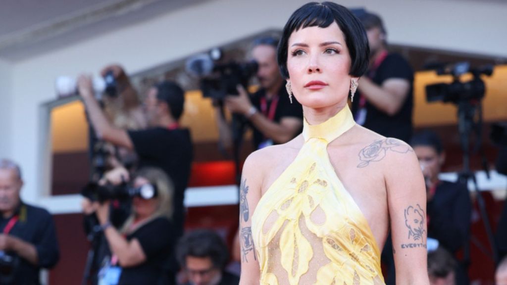 Photos: Halsey Risks Wardrobe Malfunction in Side-Baring Dress