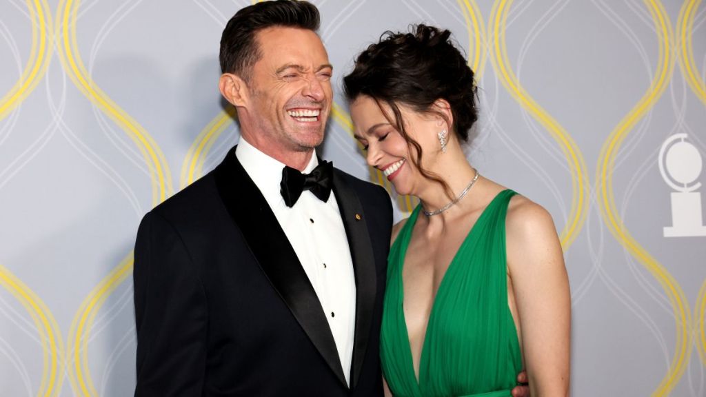 Sutton Foster’s ‘Lingering’ Divorce Is Complicating Hugh Jackman Relationship, Source Claims
