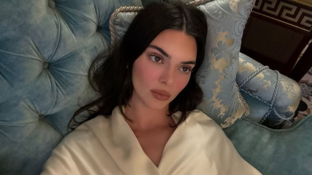 Kendall Jenner's Butt Is on Display in a Sultry Sunday Capture