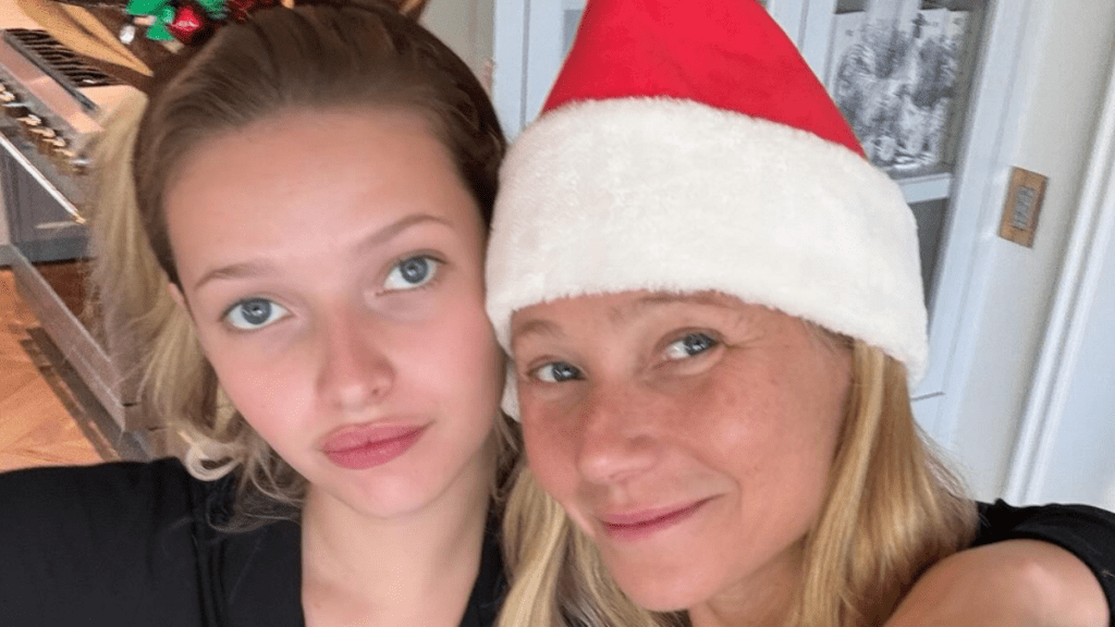 Apple Martin and Gwyneth Paltrow