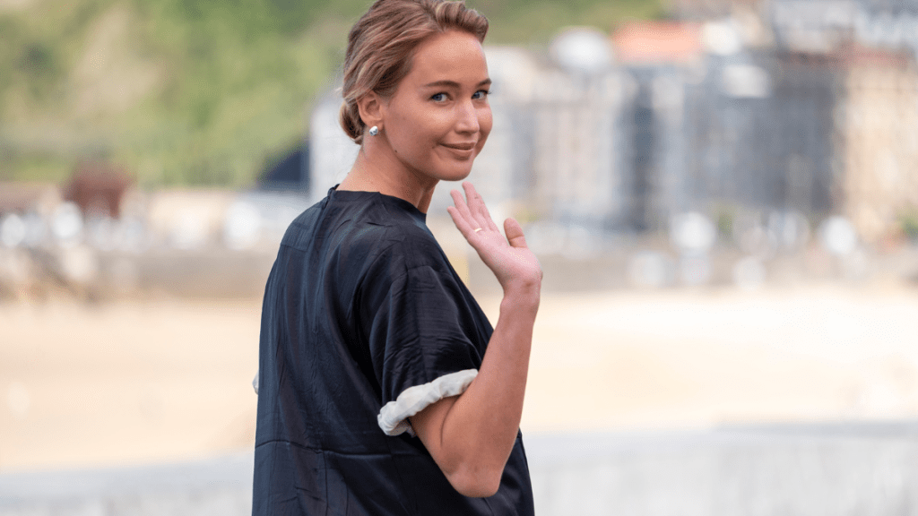 Jennifer Lawrence outfit