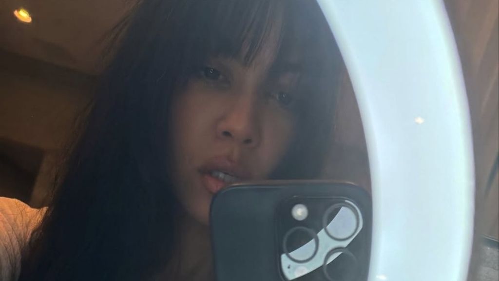 Kourtney Kardashian Chops Her Hair Amid COVID Battle: 'Witchy Season’ 