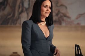 Sarah Paulson Calls Kim Kardashian 'Wh*** Lawyer' In New Trailer