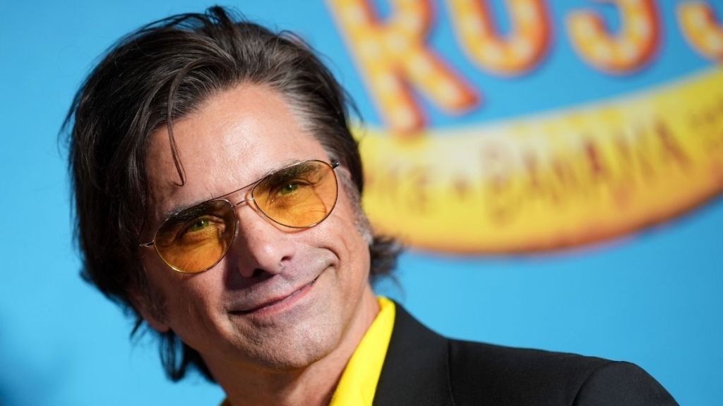 Full House Actors talk John Stamos' 'Dangerous' Scene With Chimpanzee