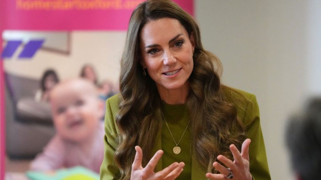Kate Middleton’s Co-Ord Suit Look Is a Sartorial Tribute to Victoria Beckham