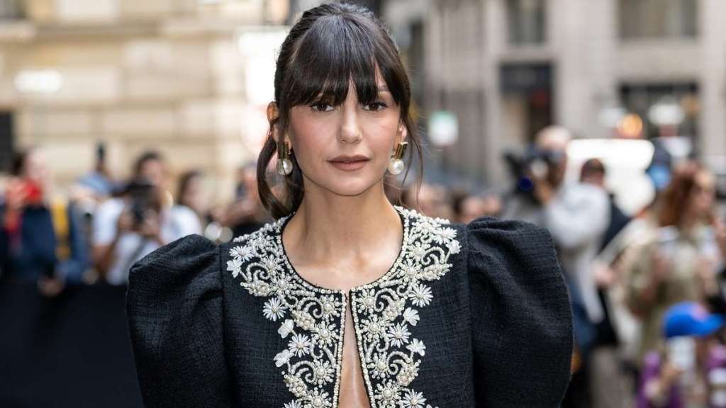 Nina Dobrev Posing in Bikini Will Make You Look Twice 
