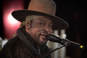 D'Angelo Dead at 51: Beyoncé, Jamie Foxx & Others React