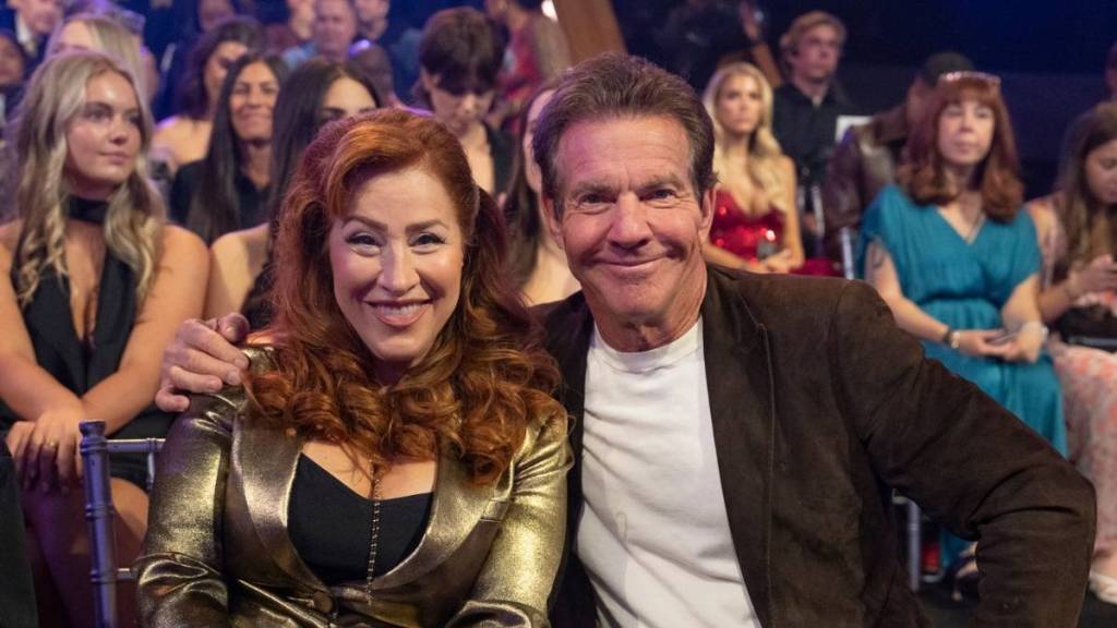 DWTS Fans 'Love' Dedication Night Parent Trap Reunion With Dennis Quaid