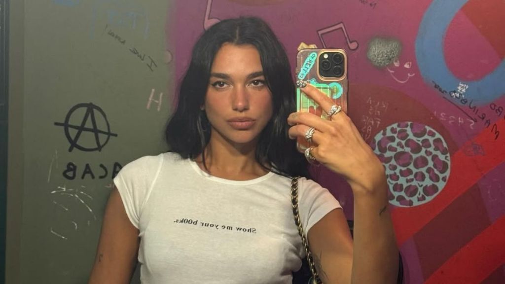 Photos: Dua Lipa Is Living the ‘Life of a Showgirl’ in Sequin Minidress Look