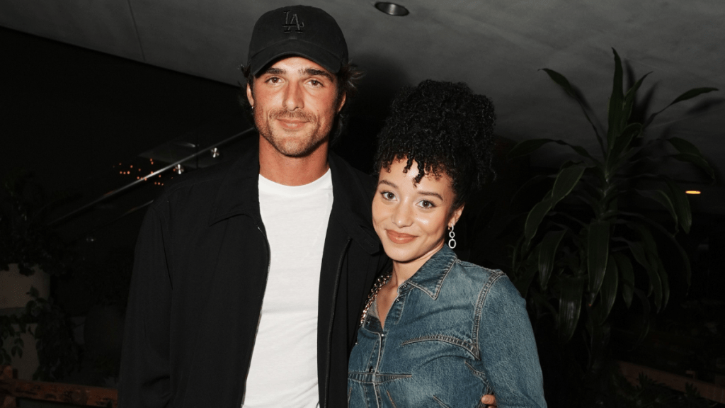 Jacob Elordi & Chase Infiniti Had 'Plenty of Chemistry' at PFW Party - Report