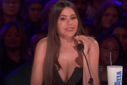 Sofía Vergara’s Blushing Reaction to Heidi Klum’s Hug Has Fans Saying 'It Should've Been Me'