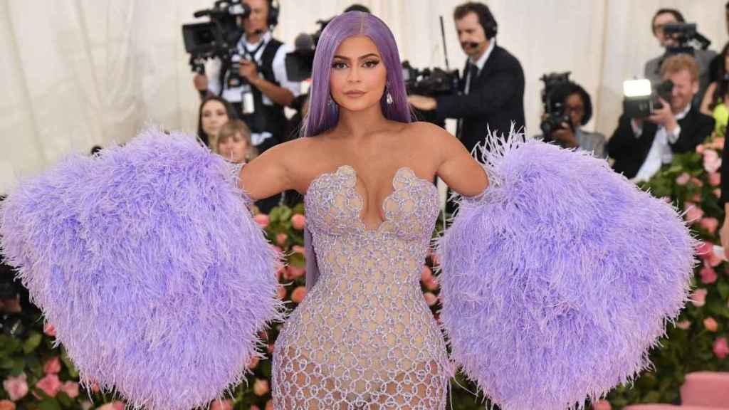 Kylie Jenner Covers Herself in Glitter in New Photos