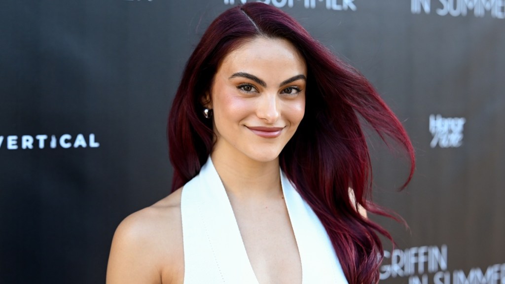 camila mendes