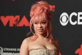 Ice Spice Turns Heads in Daring Pink Corset Top as Fans Go Wild: ‘Drop Dead Gorgeous'