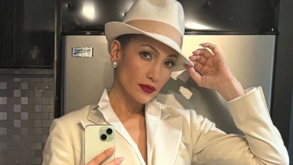 Jennifer Lopez