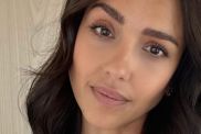 Jessica Alba's Selfie in Tank-Top Has Fans Saying 'Extremely Beautiful'