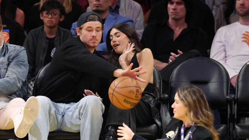 Justin Herbert Goes Viral For Saving Madison Beer at Lakers Game