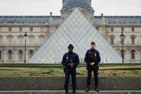 Louvre Museum