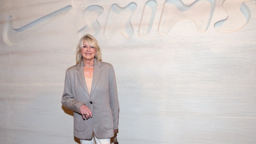 Martha Stewart Isn’t ‘Exhausted From Serving Face’ in Her Thirst Traps