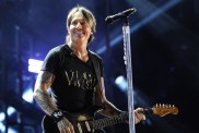 Keith Urban 'Struggling to Reconnect' With Daughters — Insider