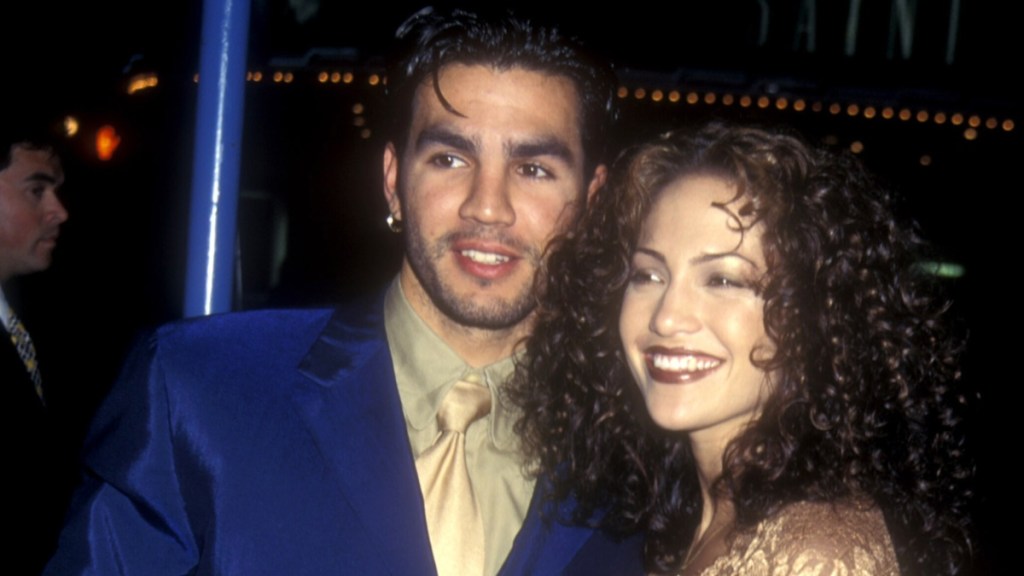Jennifer Lopez’s Ex Feels She Made Him 'Look Like a Villain' — Source