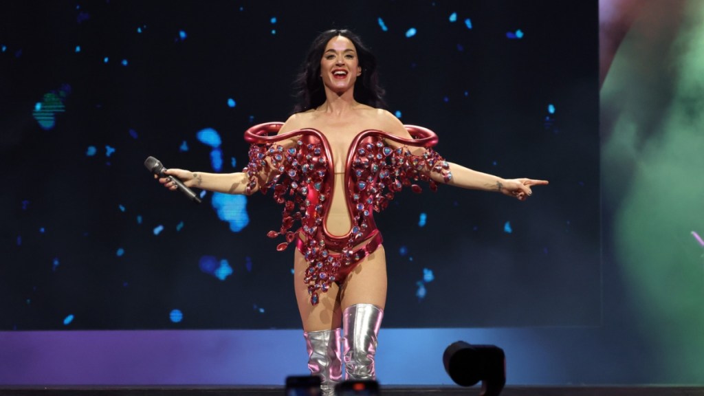 Justin Trudeau & Katy Perry Are 'Already Fairly Serious' — Report