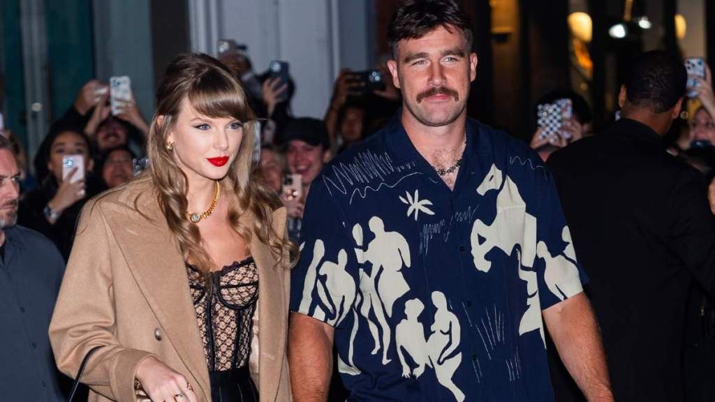 Taylor Swift and Fiance Travis Kelce