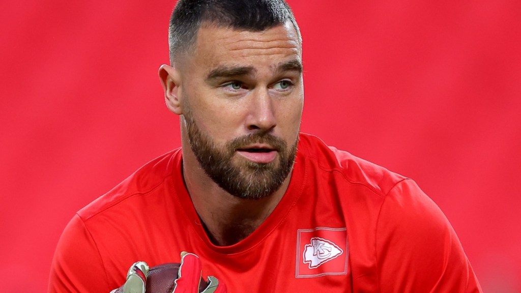 Happy Days Actor Sent Travis Kelce a Message After Major TD