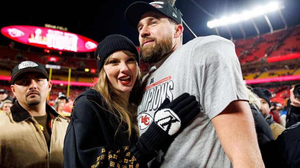 Travis Kelce, Taylor Swift