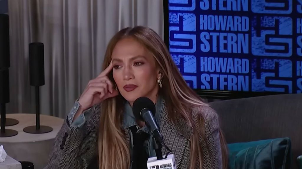 Jennifer Lopez Admits None of Her Exes Loved Her