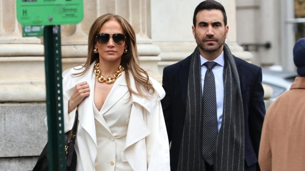 Jennifer Lopez Declares Brett Goldstein Her Best Kisser Yet After Dating Rumors