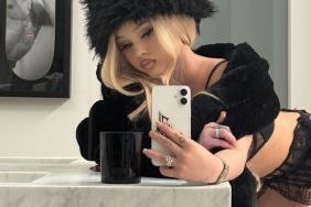 Photo: Alabama Barker Knows Just the Trick To Pose in Thong