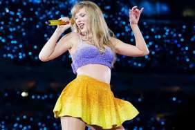 Taylor Swift's Miniskirt for Chiefs Game Is So, So Gorgeous