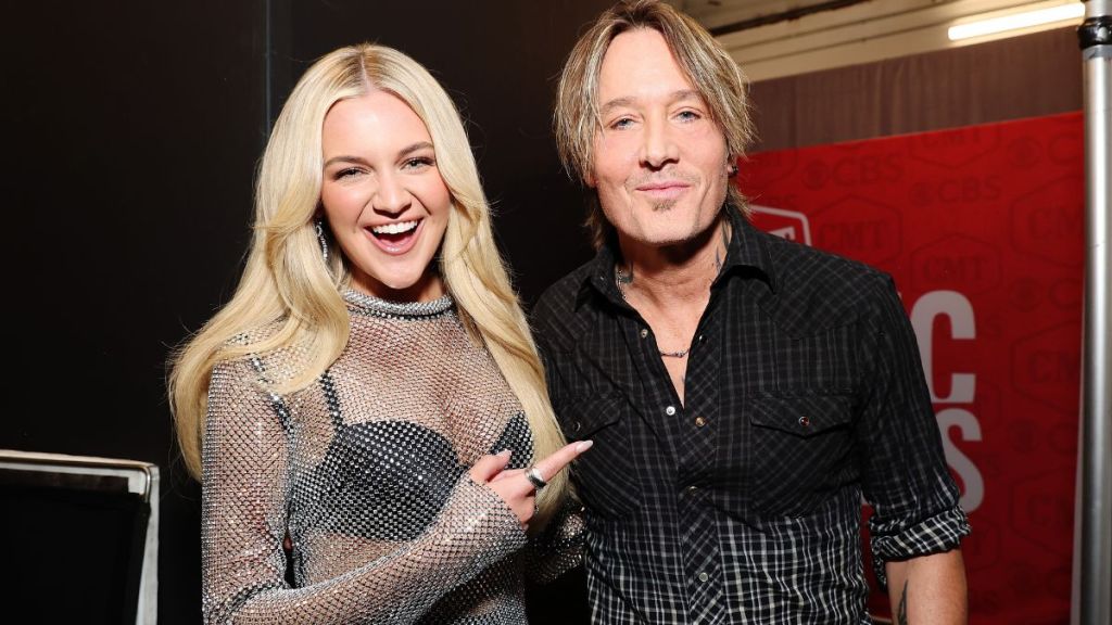 Keith Urban Going Out of His Way To Comfort Kelsea Ballerini — Source