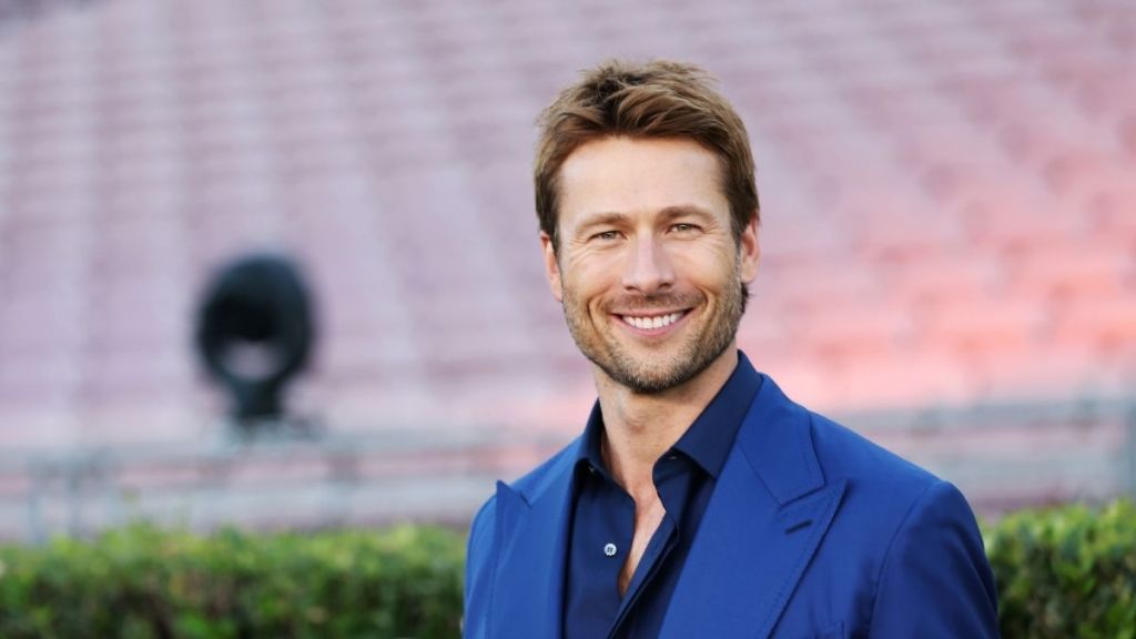 Glen Powell Says 'Ruined My Night' During Chiefs Vs. Jaguars For a Reason