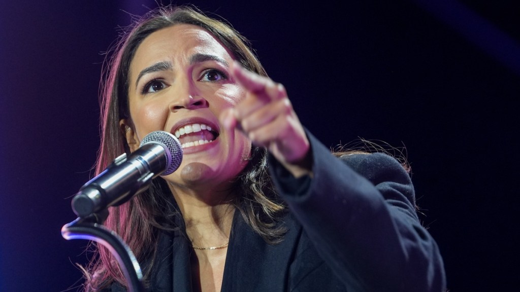 AOC Alexandria Ocasio Cortez Donald Trump Low IQ Insult