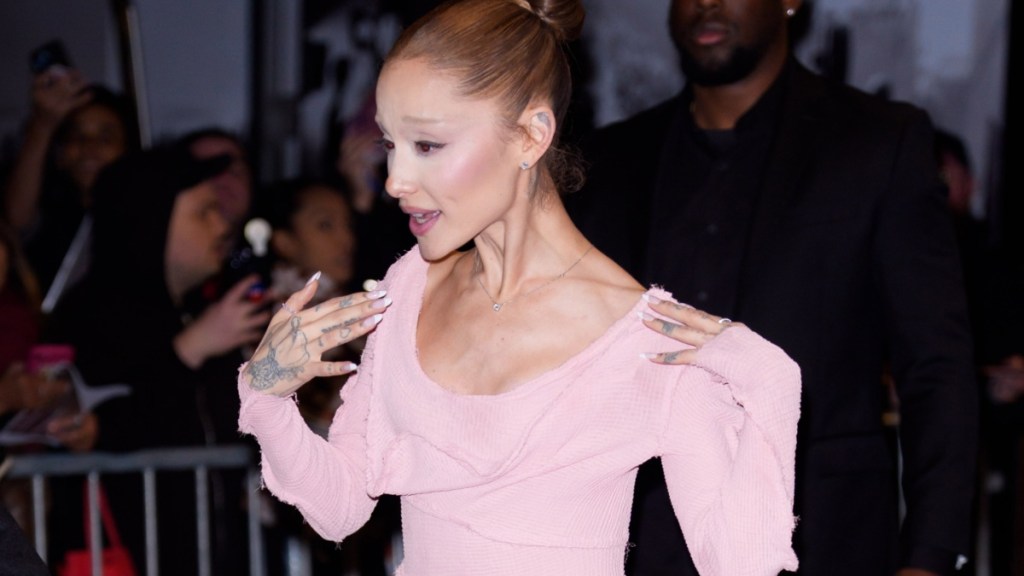ariana grande pink skirt wicked for good